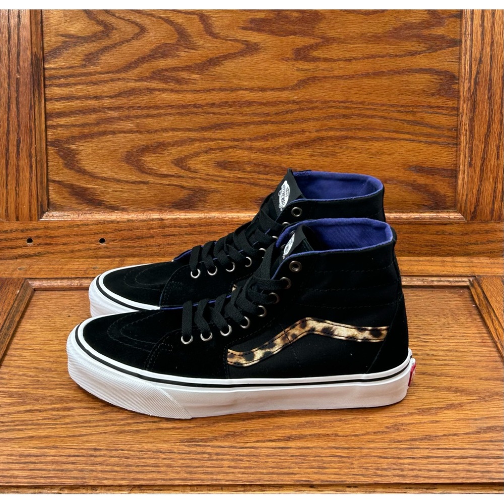 Vans Sk8-Hi Black Leopard Print Suede‎ High Top Sneakers Purple Lining